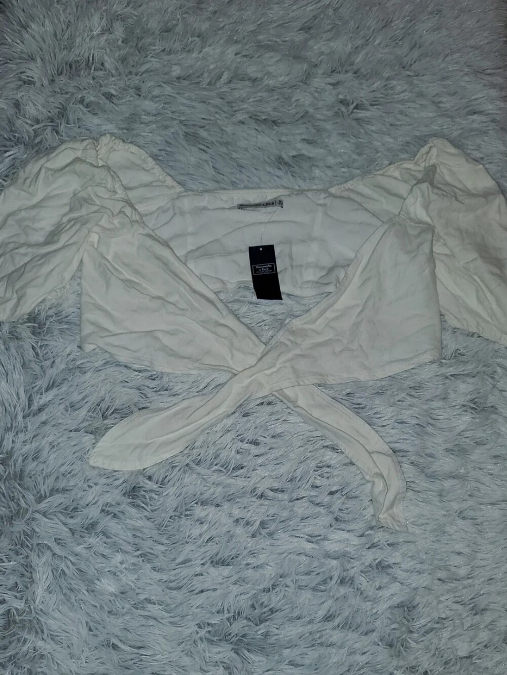 **Abercrombie & Fitch White Puff Sleeve Tie Front Wrap Crop Top Size Medium NWT*